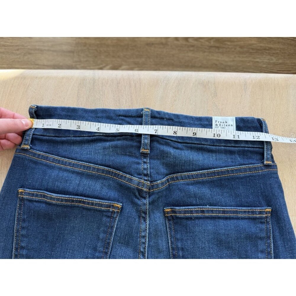 Frank & Eileen NWT Killian Flare Bootcut Jeans in 2003 Dark Wash Size 26 - Picture 7 of 8